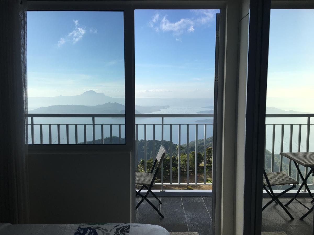 Breezy Wind 19Twentysix Lägenhet Tagaytay City Exteriör bild